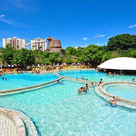 Caldas Novas Imperio Romano Com 1 Dia No Acqua Park Bagian luar foto