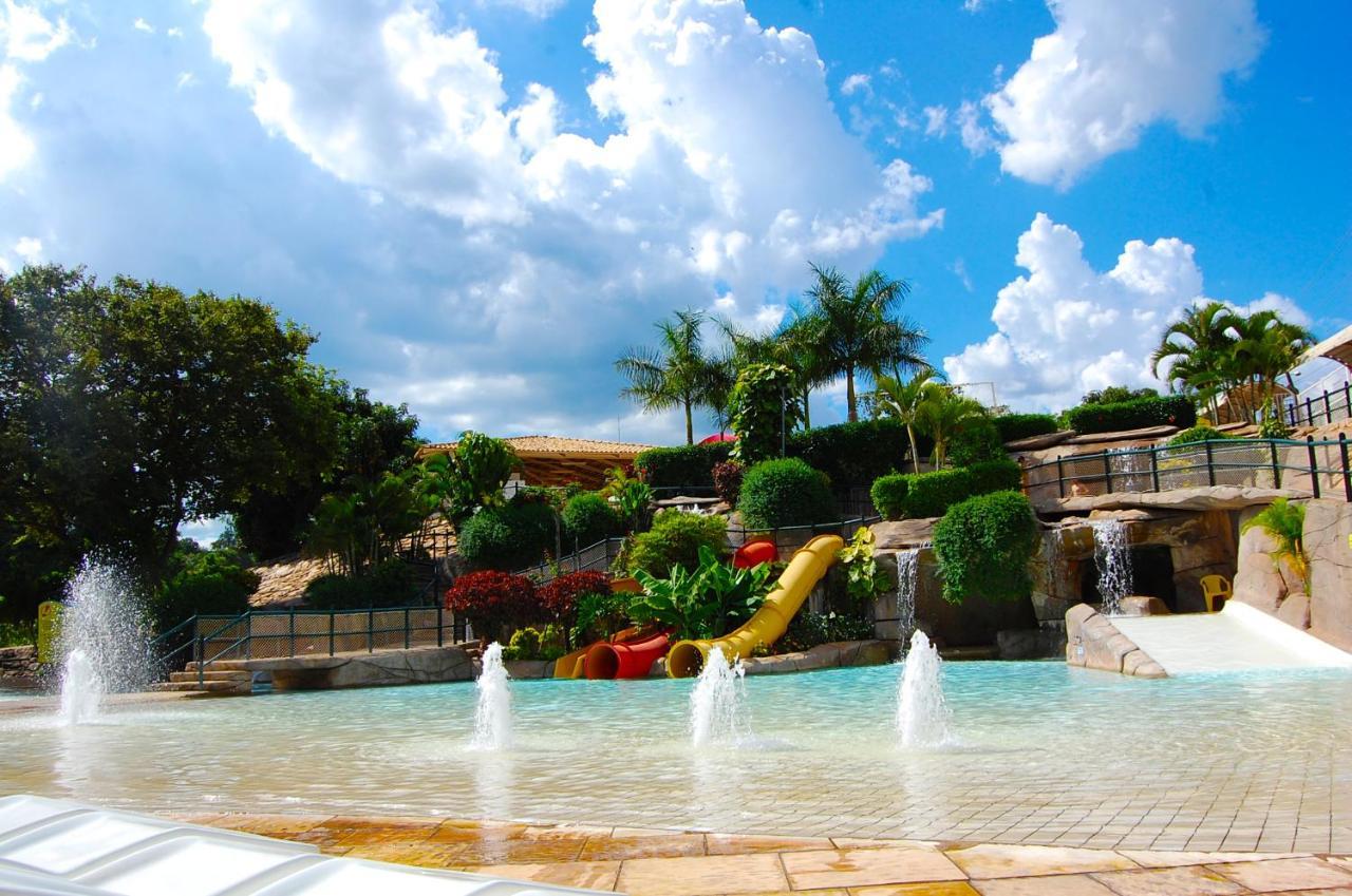 Caldas Novas Imperio Romano Com 1 Dia No Acqua Park Bagian luar foto