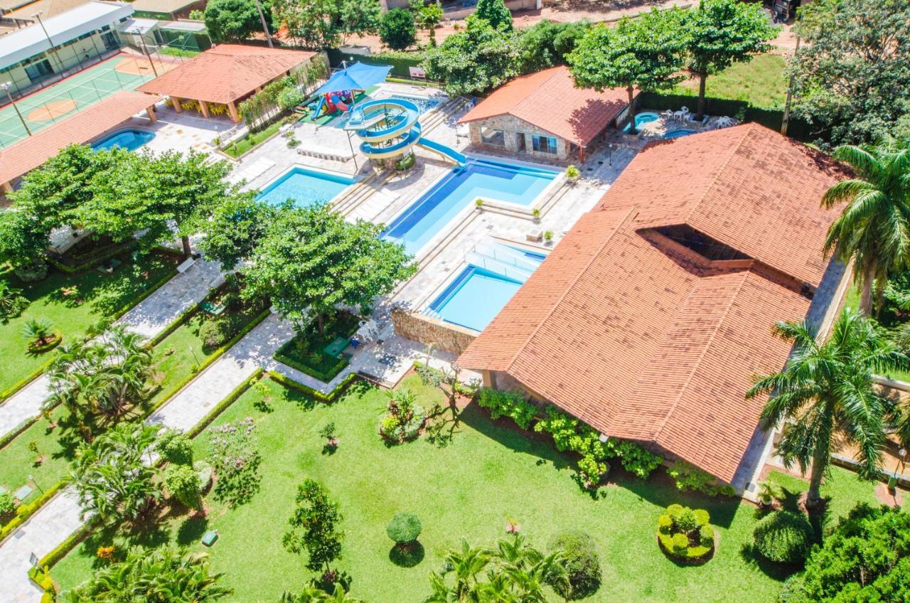 Caldas Novas Imperio Romano Com 1 Dia No Acqua Park Bagian luar foto