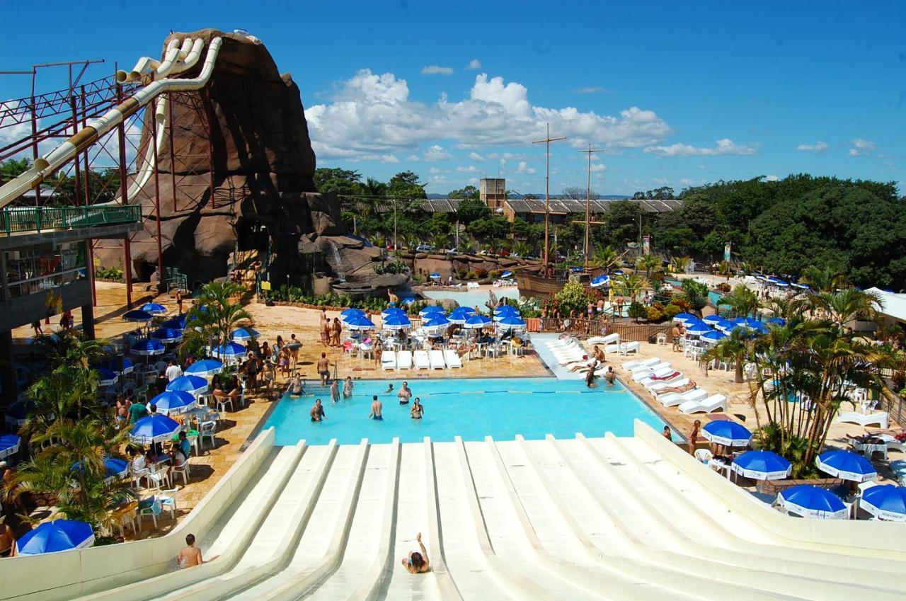 Caldas Novas Imperio Romano Com 1 Dia No Acqua Park Bagian luar foto